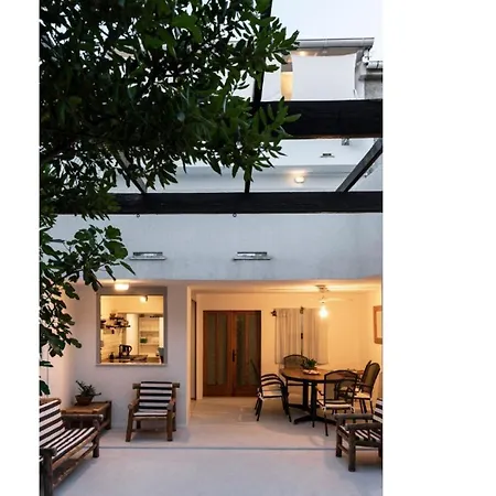 Villa Charming Seaside House
