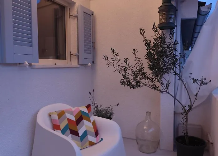 וילה Charming Seaside House פג