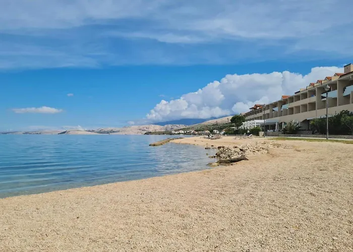 וילה Charming Seaside House *